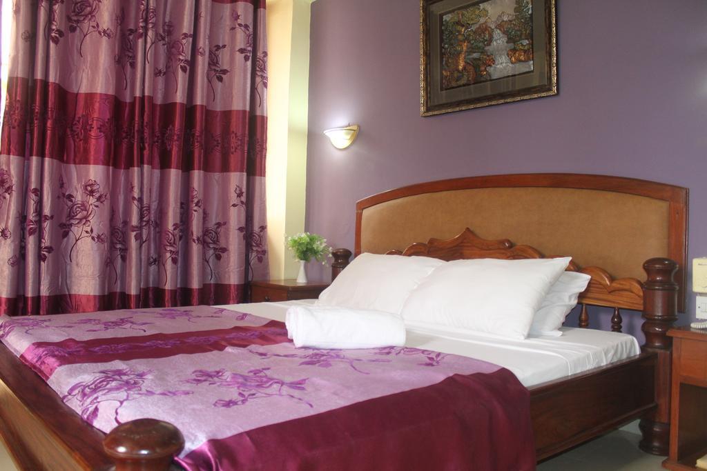 Iris Hotel Dar Es Salaam Eksteriør billede