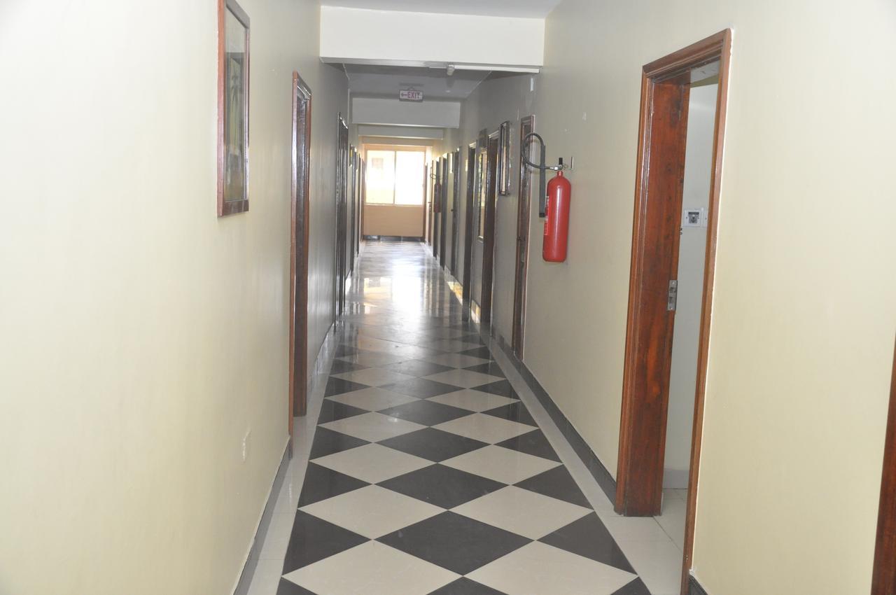Iris Hotel Dar Es Salaam Eksteriør billede