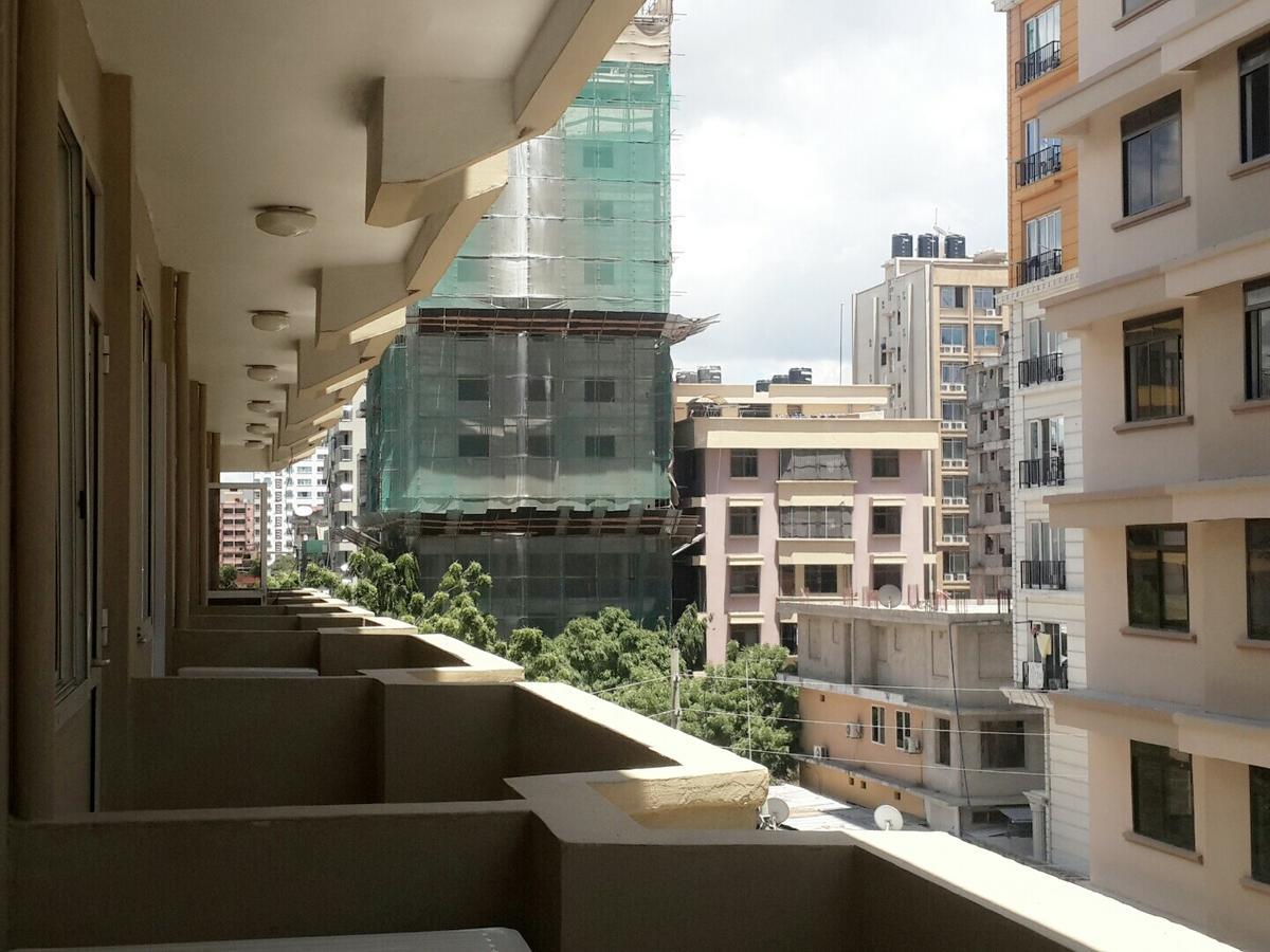 Iris Hotel Dar Es Salaam Eksteriør billede