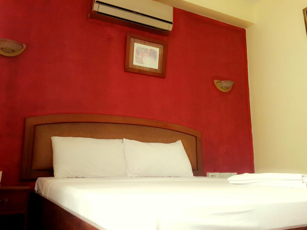 Iris Hotel Dar Es Salaam Eksteriør billede
