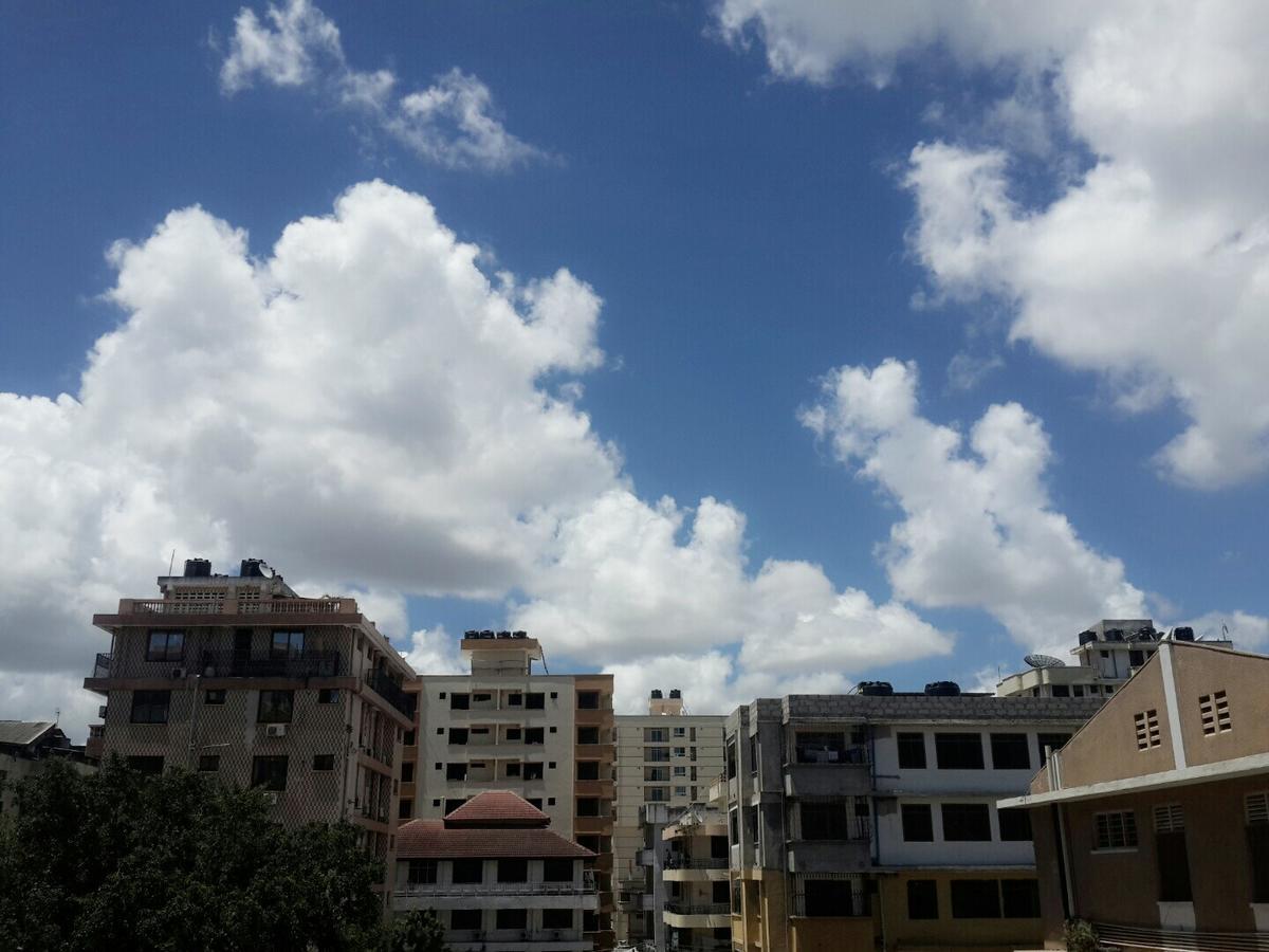 Iris Hotel Dar Es Salaam Eksteriør billede