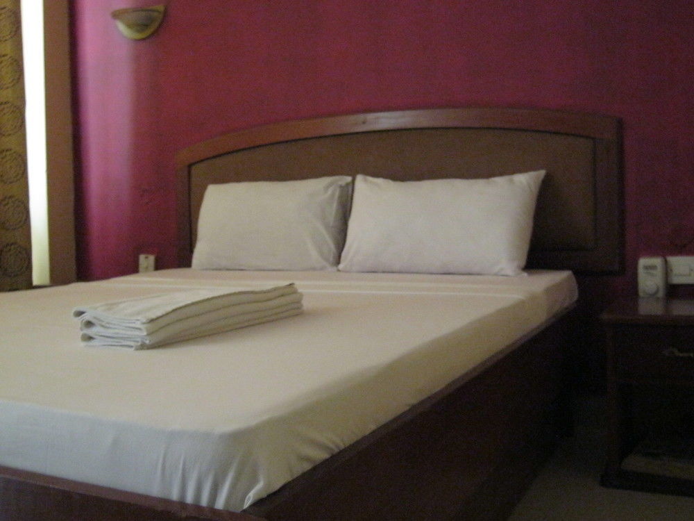 Iris Hotel Dar Es Salaam Eksteriør billede