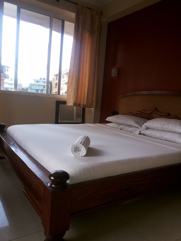 Iris Hotel Dar Es Salaam Eksteriør billede